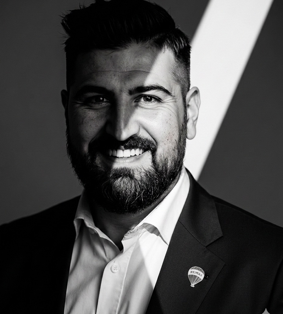 David Bermejo López sonriendo, consultor inmobiliario REMAX